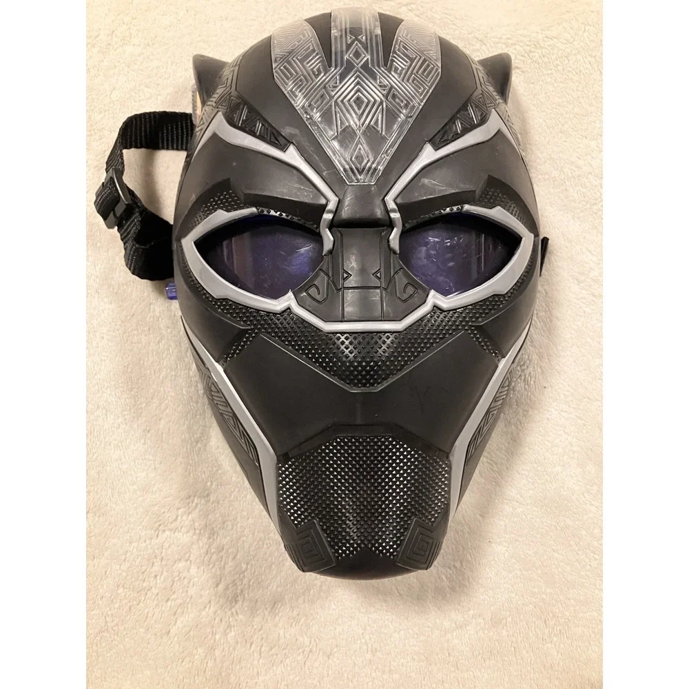Hasbro Marvel Black Panther Vibranium FX Light Up Mask 2017 Electronic Works